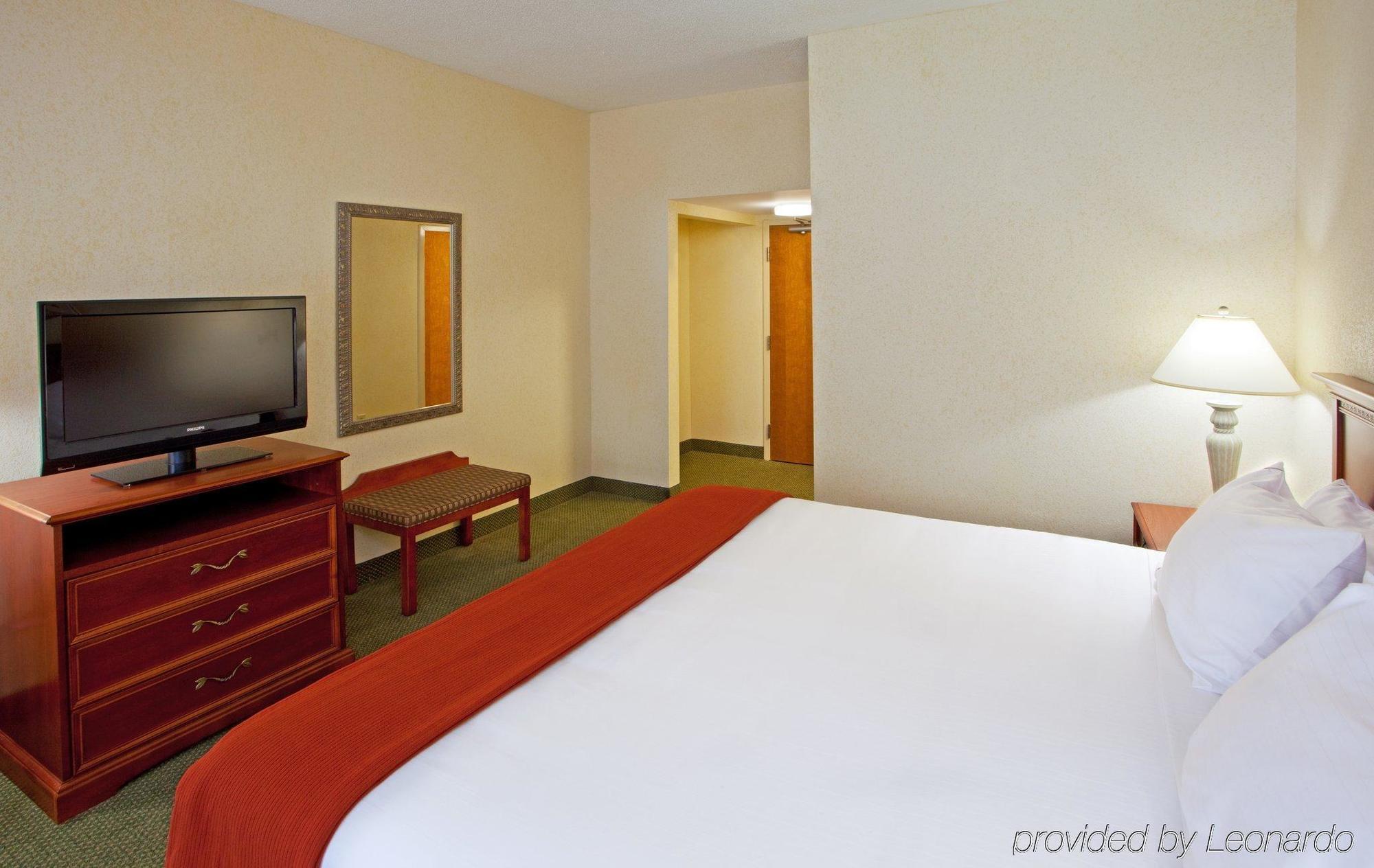 Holiday Inn Express Richmond-Mechanicsville By Ihg Habitación foto